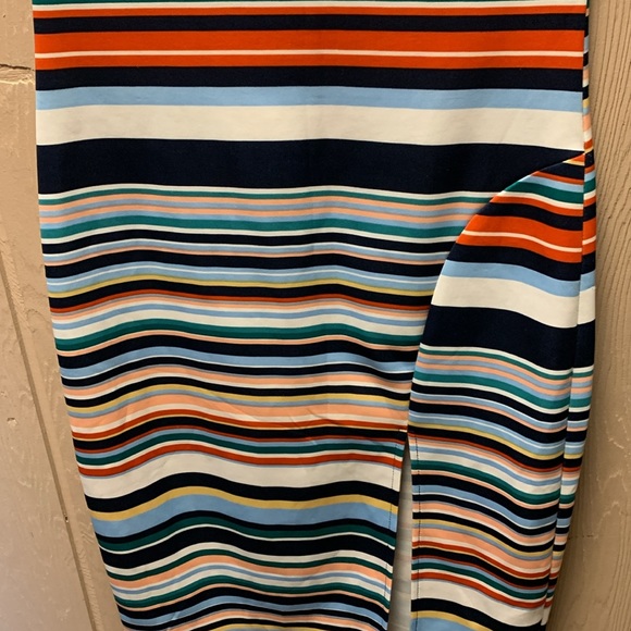 Derek Heart Dress - Picture 4 of 10